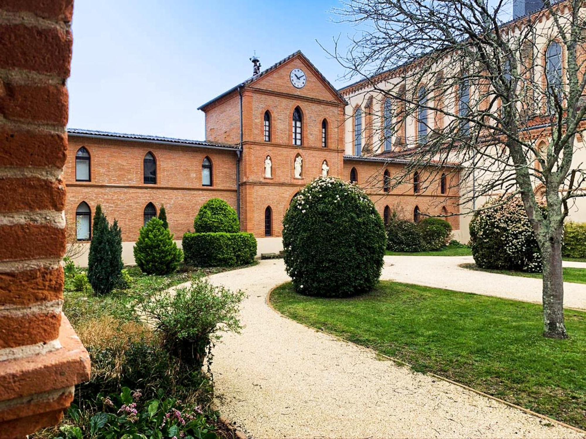 Hotellerie De L'Abbaye Bellegarde-Sainte-Marie Exterior foto